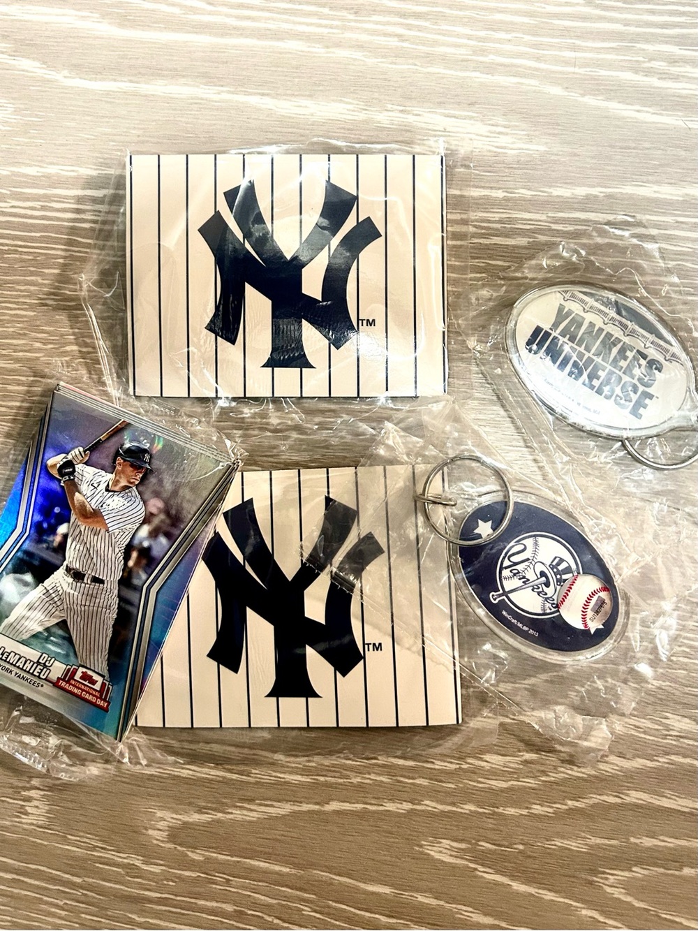 New York Yankees fans!